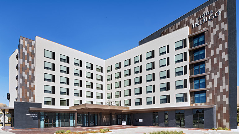 Hotel Indigo Irving Las Colinas beside the waterfront